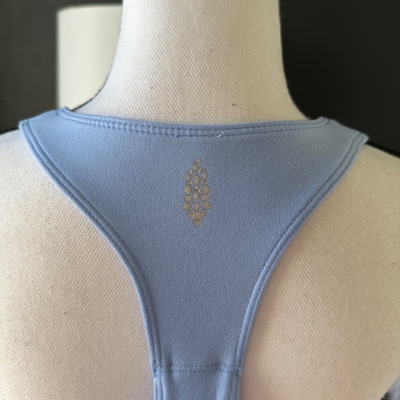 Light Blue FP Movement Free People Sports Bra with strappy back - Sz M - Picture 3 of 5
